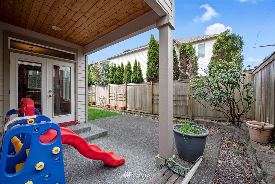21304 37th Avenue Southeast Bothell, WA 98021 - Photo 29 of 35