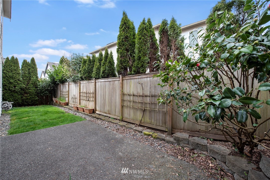 21304 37th Avenue Southeast Bothell, WA 98021 - Photo 30 of 35