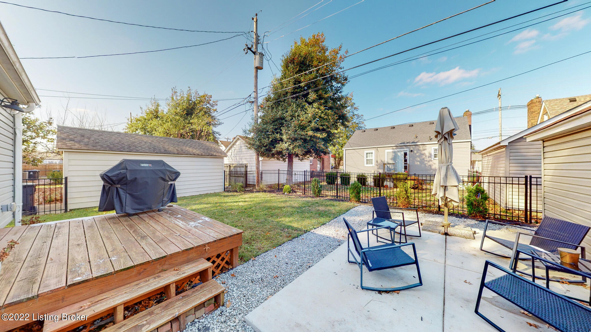 1021 Greenleaf Road Louisville, KY 40213 - Photo 34 of 42 Back Deck and patio