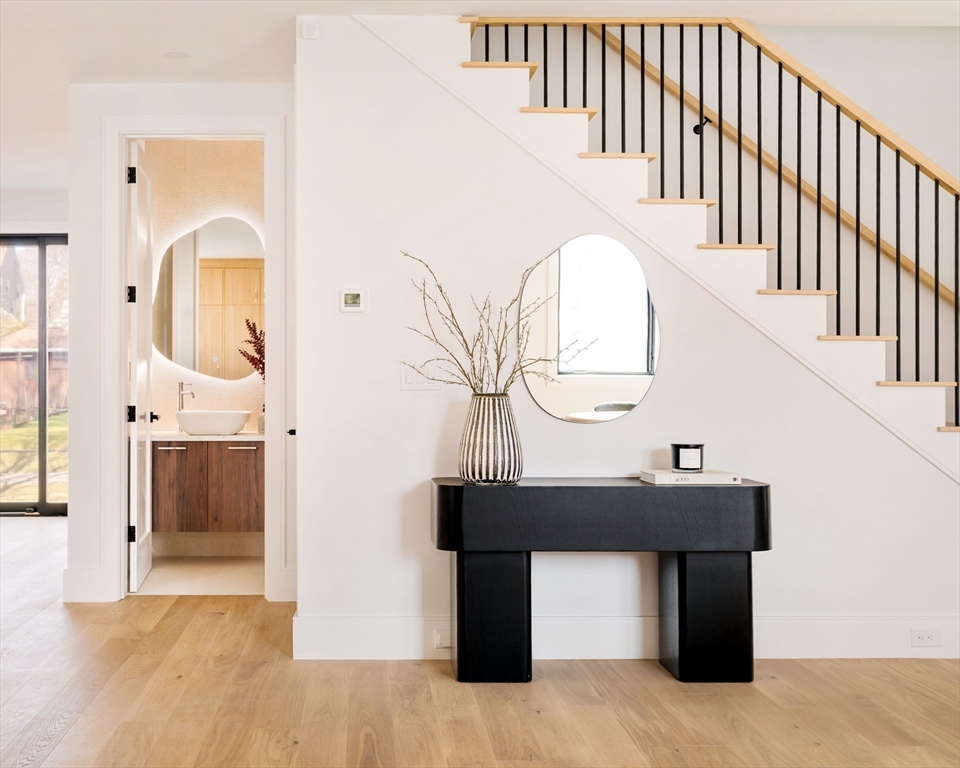 27 Cross Street, Unit 27 Newton, MA 02465 - Photo 20 of 38