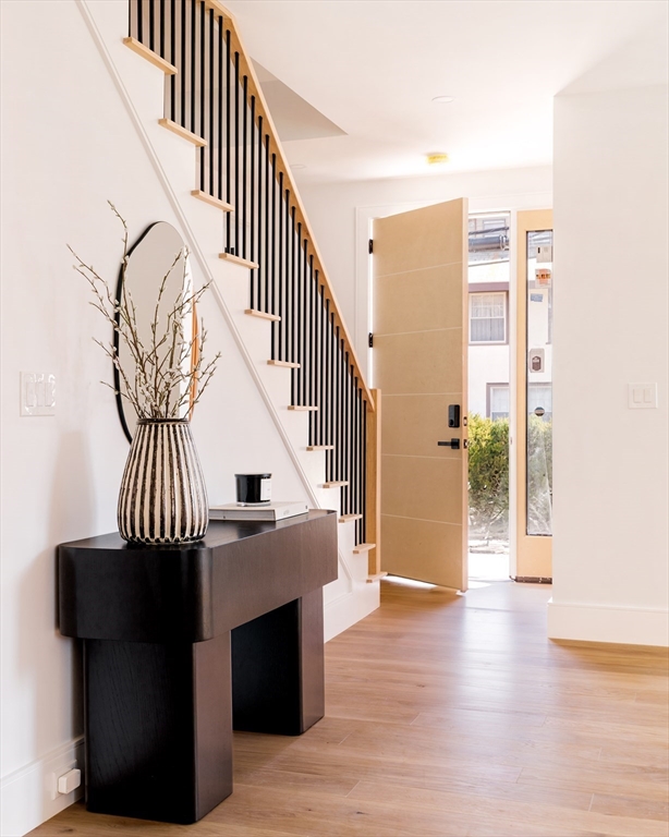 27 Cross Street, Unit 27 Newton, MA 02465 - Photo 3 of 38