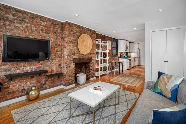 $3,500 | 334 East 5th Street, Unit 2E | East Village