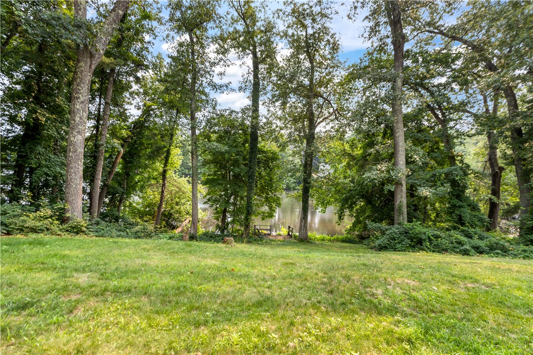 22 Breezy Knoll Road Smithfield, RI 02828 - Photo 45 of 48 Gallery Image 45