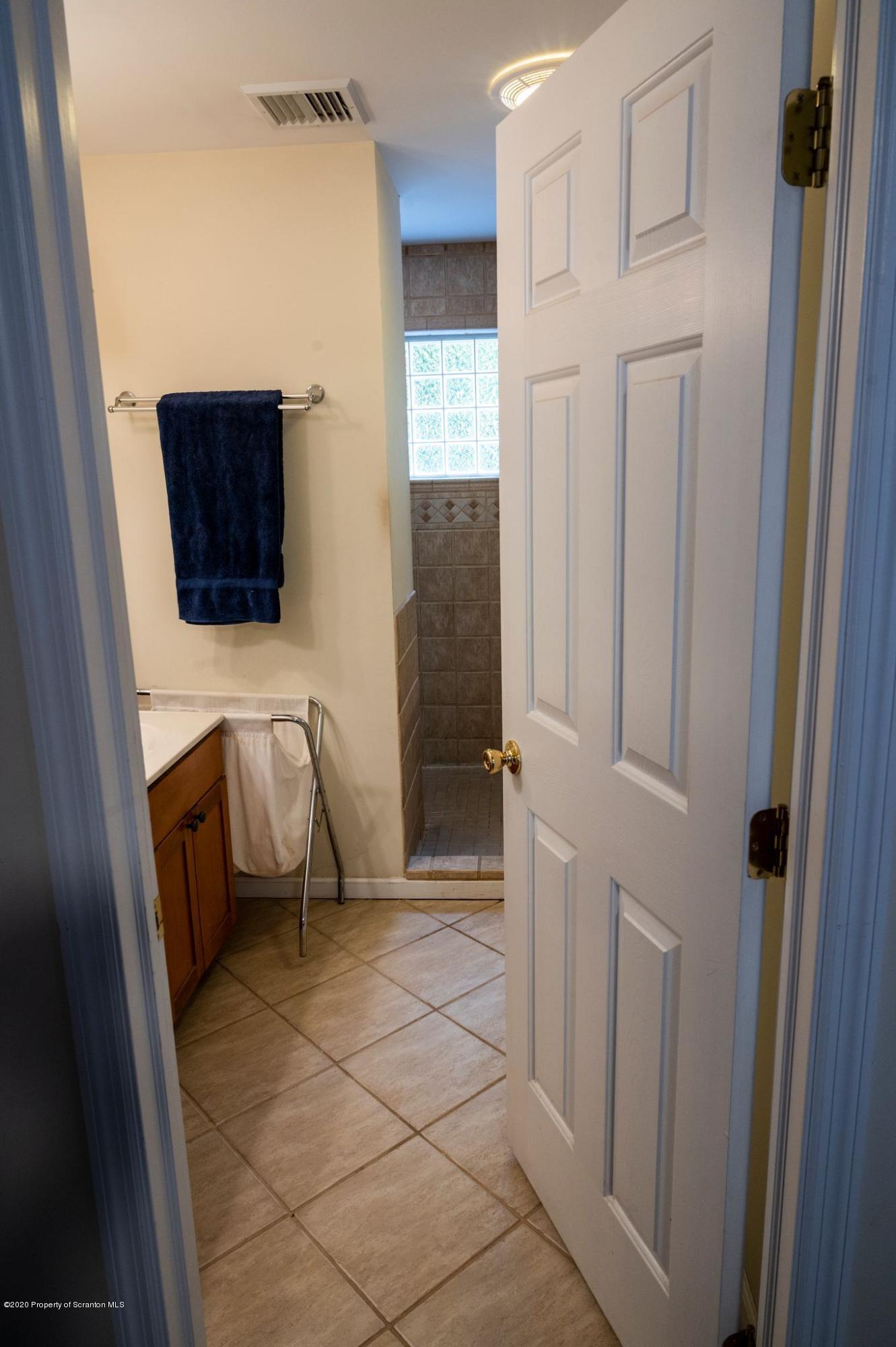 211 Freedom Way Moscow, PA 18444 - Photo 40 of 60 Gallery Image 40