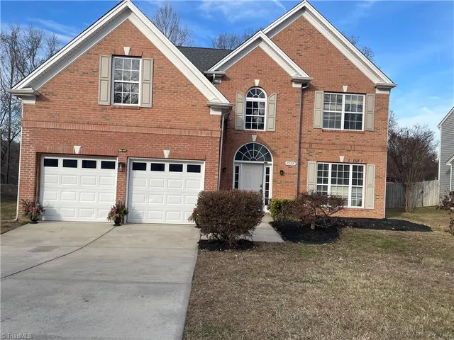 $395,000 | 1579 Pondhaven Drive, High Point, NC 27265