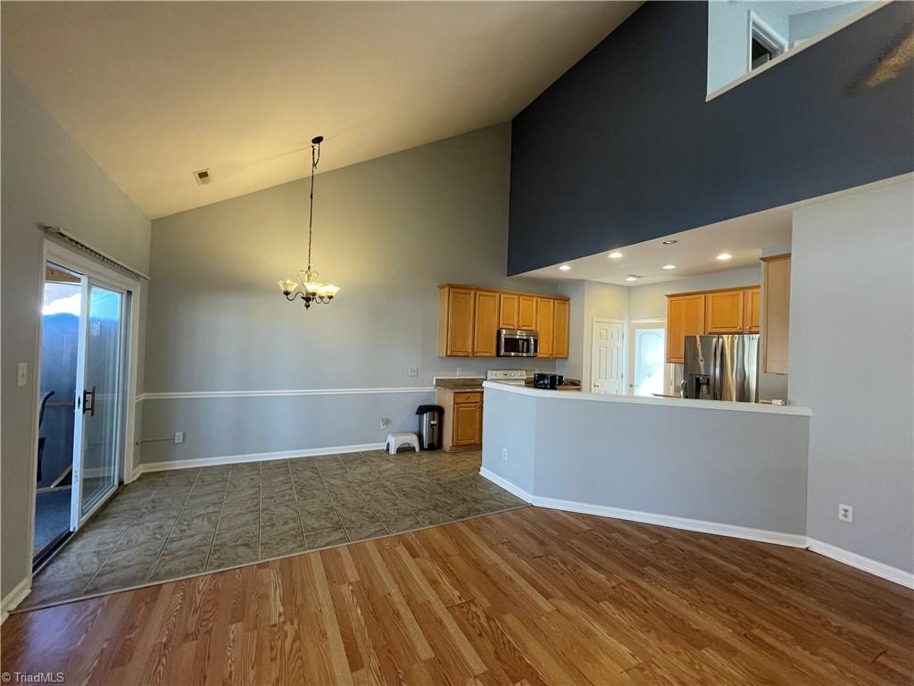 1579 Pondhaven Drive High Point, NC 27265 - Photo 12 of 46