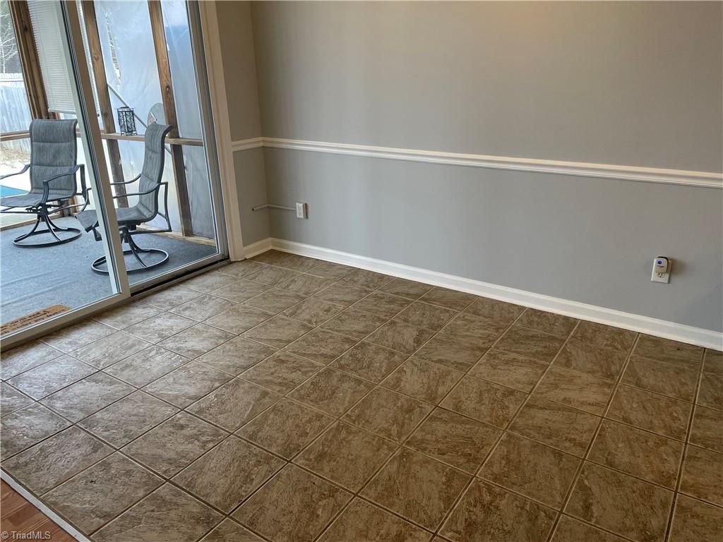 1579 Pondhaven Drive High Point, NC 27265 - Photo 17 of 46