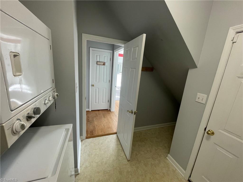 1579 Pondhaven Drive High Point, NC 27265 - Photo 28 of 46