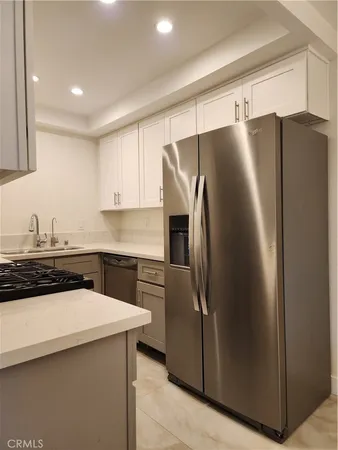 $2,995 | 408 Burchett Street, Unit 6, Glendale, CA 91203