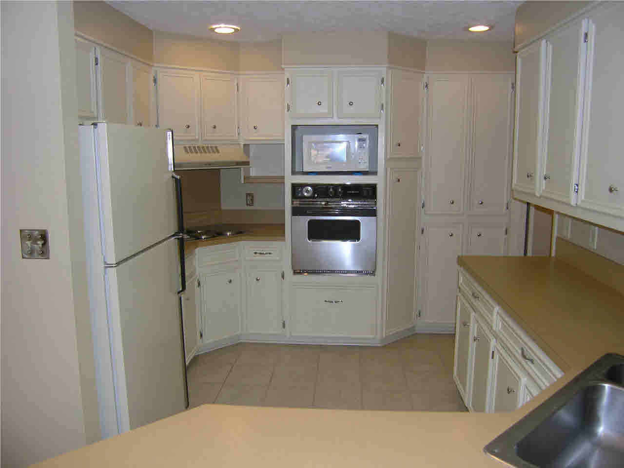 303 Camp Garaywa Road Clinton, MS 39056 - Photo 8 of 17 kitchen