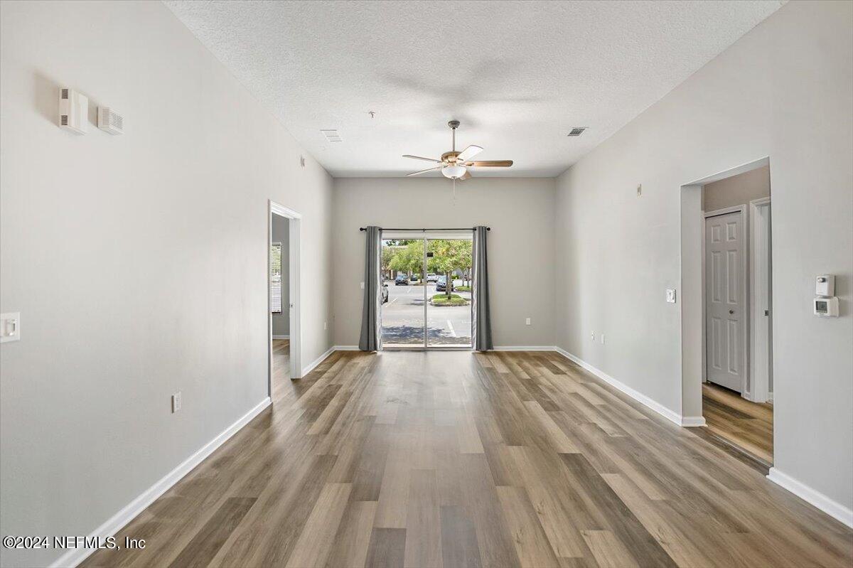 7920 Merrill Road, Unit 1307 Jacksonville, FL 32277 - Photo 21 of 31 Merrill22