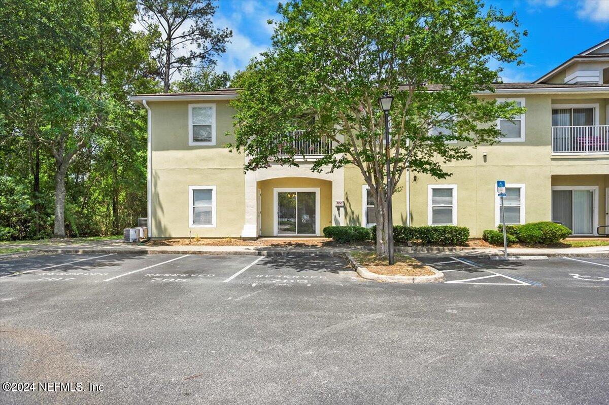 7920 Merrill Road, Unit 1307 Jacksonville, FL 32277 - Photo 5 of 31 Merrill6
