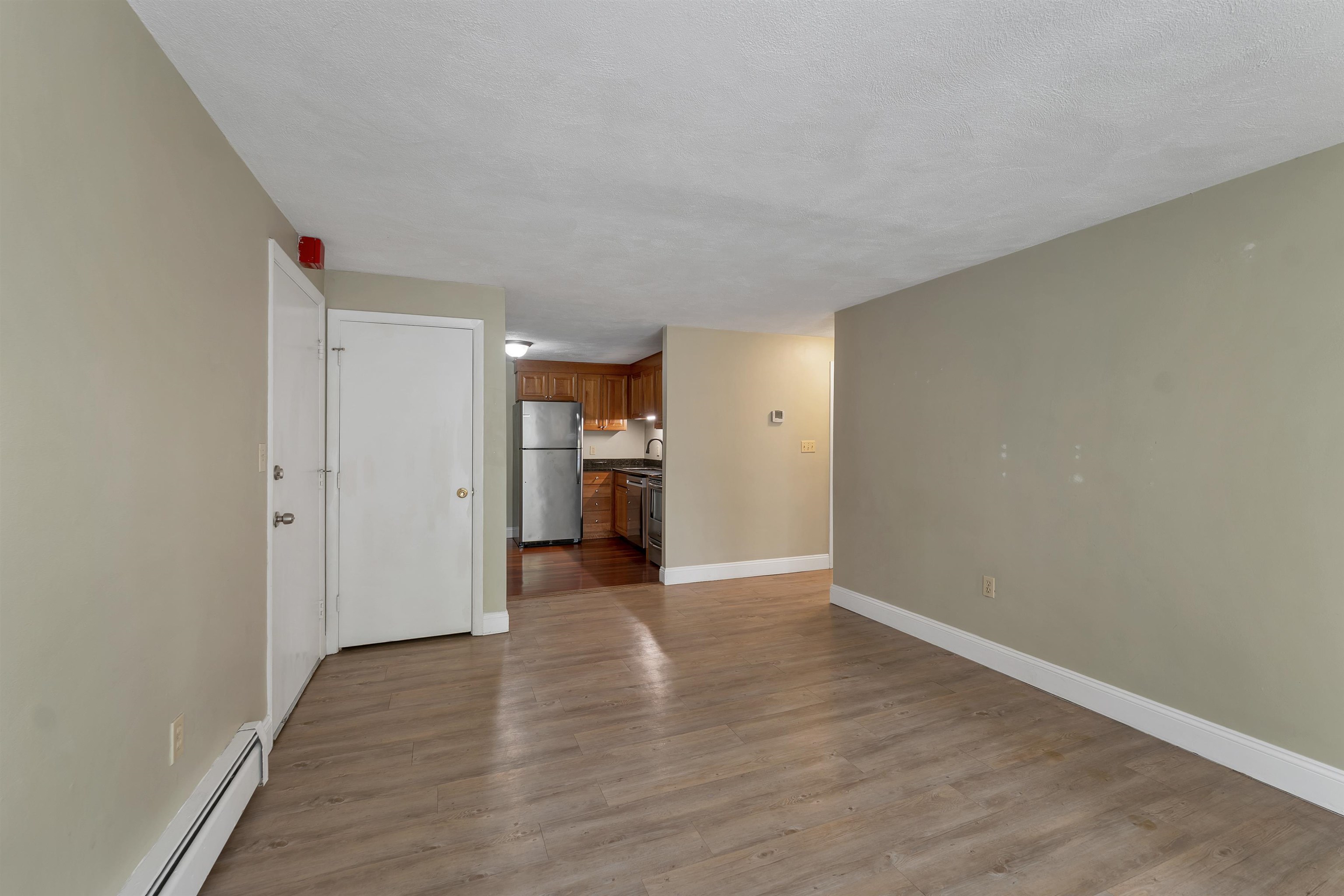 31 Andrew Street, Unit 19 Manchester, NH 03104 - Photo 7 of 22