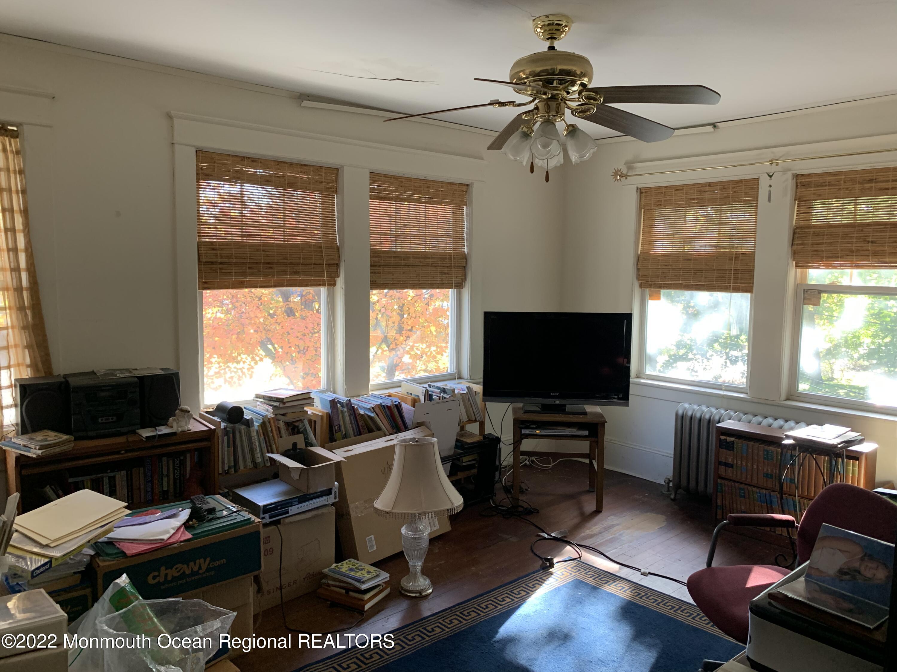 407 River Road Fair Haven, NJ 07704 - Photo 15 of 17 86374964-A8EA-46A3-931C-49ED4FBCD5EA