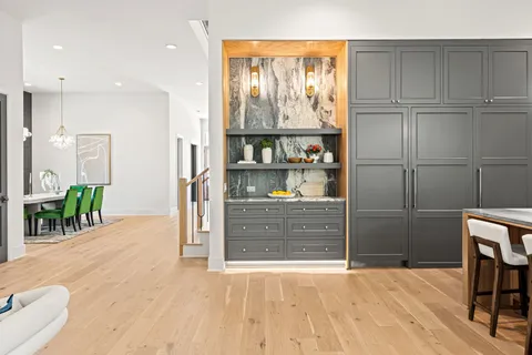 $2,039,000 | 1414 Chamboard Lane, Houston, TX 77018