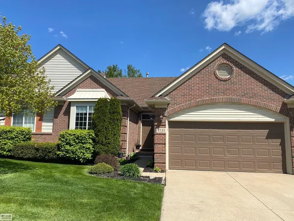 $400,000 | 8131 Huntington Ridge Court, Washington, MI 48094