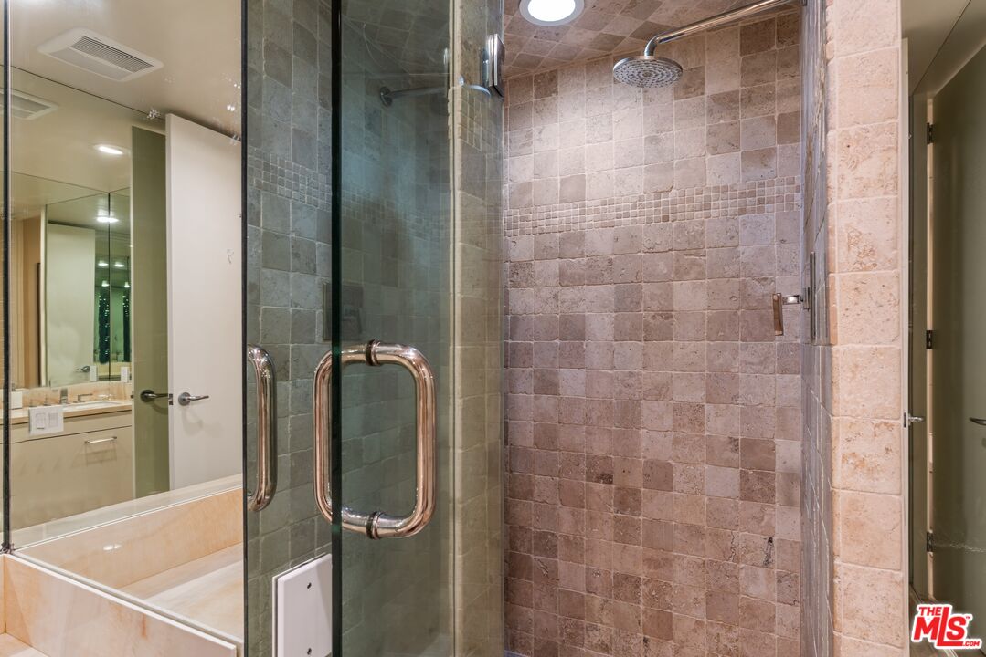 9255 Doheny Road, Unit 703 West Hollywood, CA 90069 - Photo 21 of 28