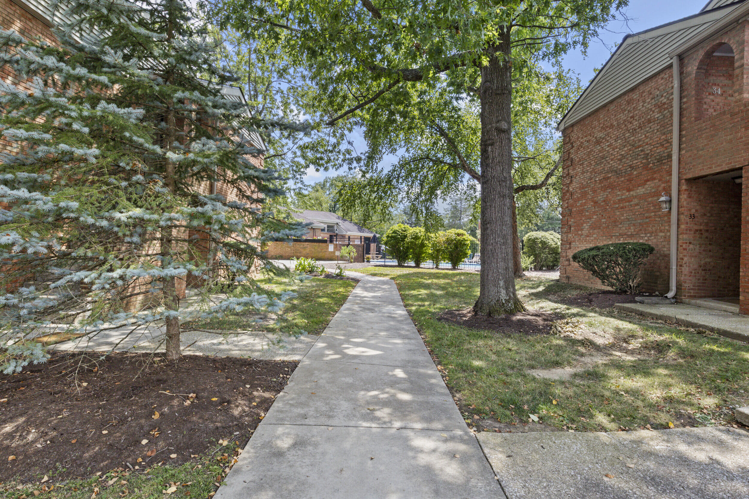 421 Redding Road, Unit 34 Lexington, KY 40517 - Photo 2 of 22 img_0440