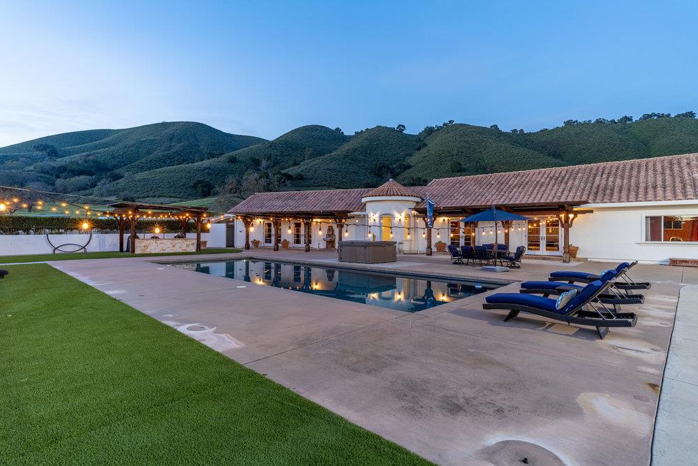 2985 Day Road Gilroy, CA 95020 - Photo 58 of 72