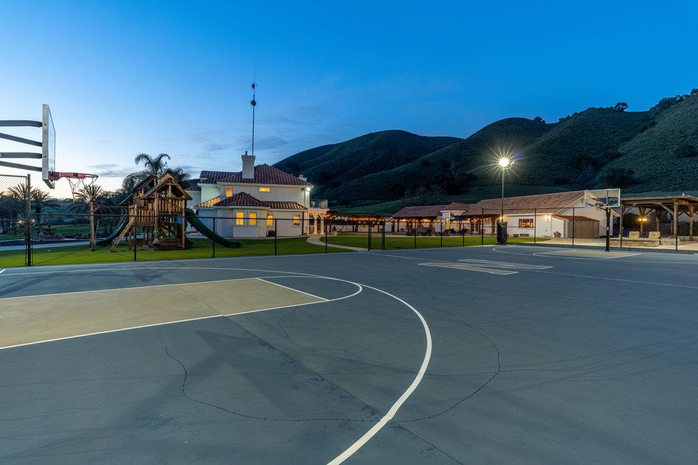 2985 Day Road Gilroy, CA 95020 - Photo 64 of 72 a view of a tennis ground with a large tree