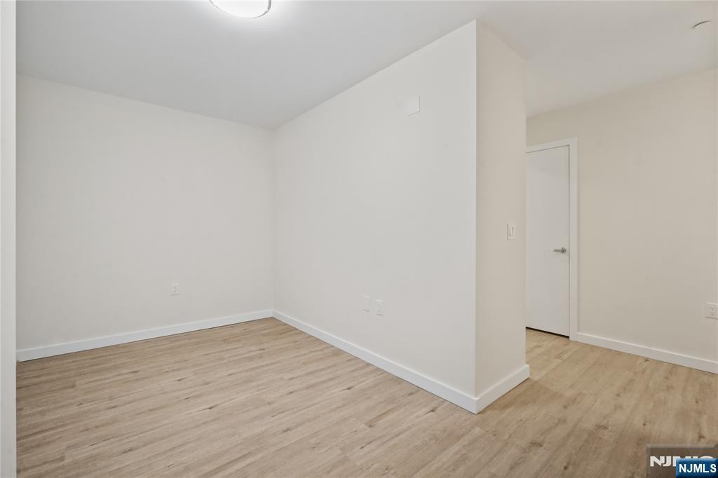 69 Main Street, Unit 1406 Fort Lee, NJ 07024 - Photo 12 of 32