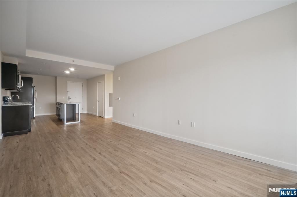 69 Main Street, Unit 1406 Fort Lee, NJ 07024 - Photo 18 of 32