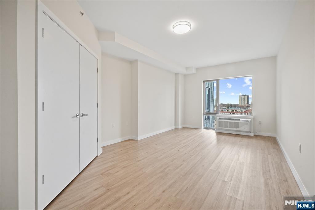 69 Main Street, Unit 1406 Fort Lee, NJ 07024 - Photo 7 of 32