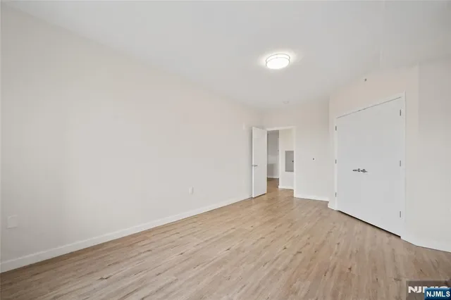 $3,450 | 69 Main Street, Unit 1406, Fort Lee, NJ 07024