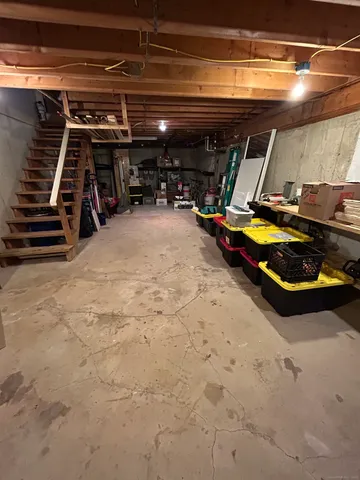 a view of an house with backyard space and balcony