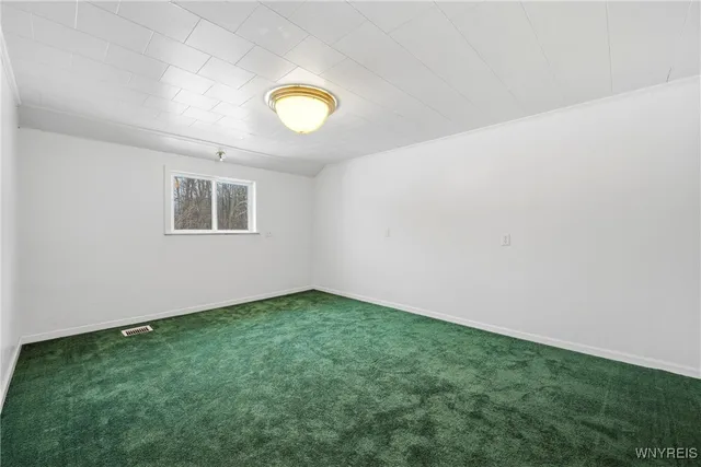 $329,900 | 6043 Old Niagara Road, Lockport Town, NY 14094