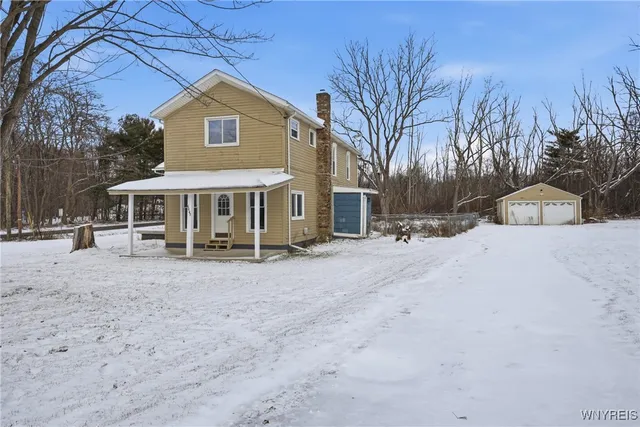 $329,900 | 6043 Old Niagara Road, Lockport Town, NY 14094