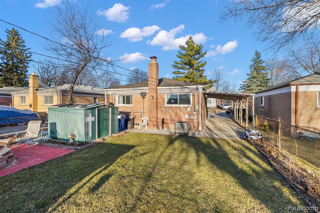 32209 Ruehle Avenue Warren, MI 48093 - Photo 32 of 33