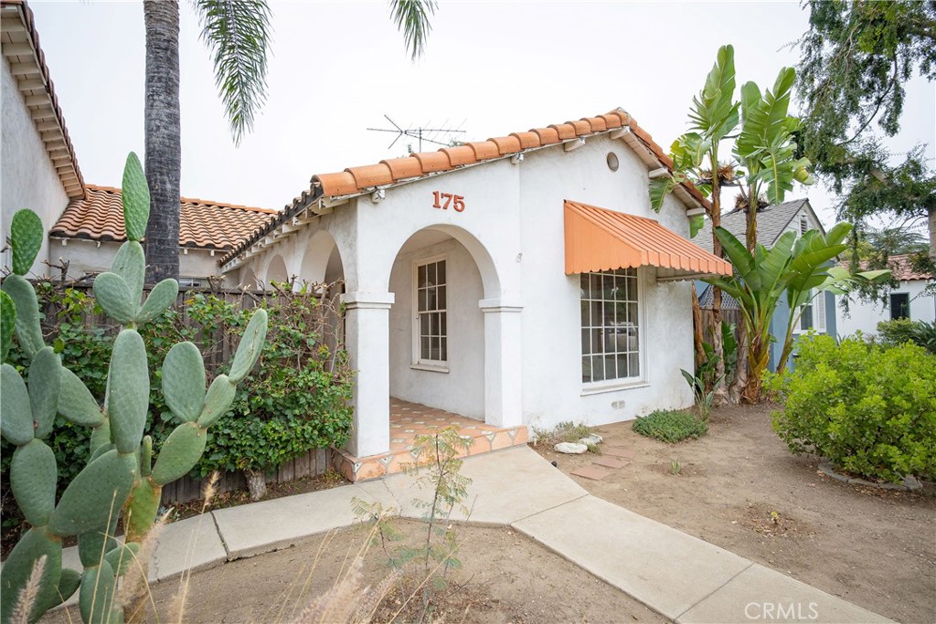 175 West 9th Street Upland, CA 91786 - Photo 6 of 42