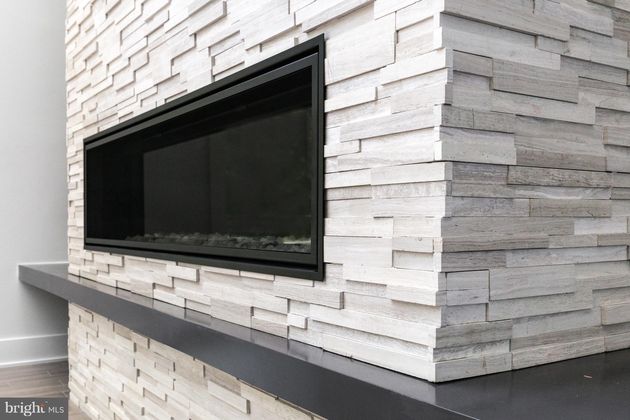 1217 Crest Lane McLean, VA 22101 - Photo 11 of 28 a bathroom with a sink and a mirror
