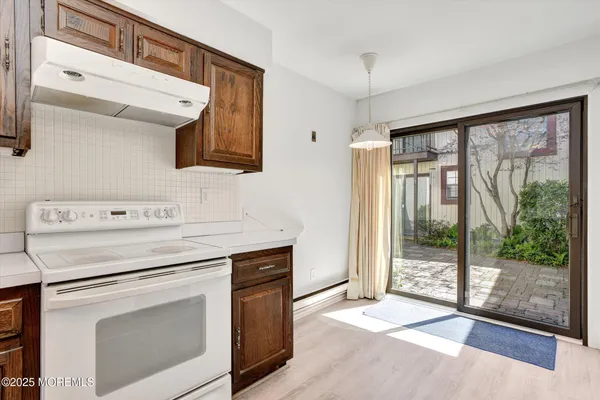 $725,000 | 55 Cheshire Square, Little Silver, NJ 07739