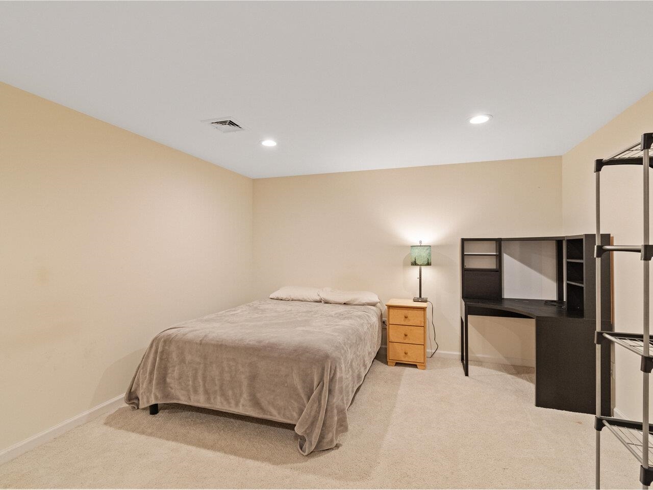 313 North Jefferson Road South Burlington, VT 05403 - Photo 35 of 47