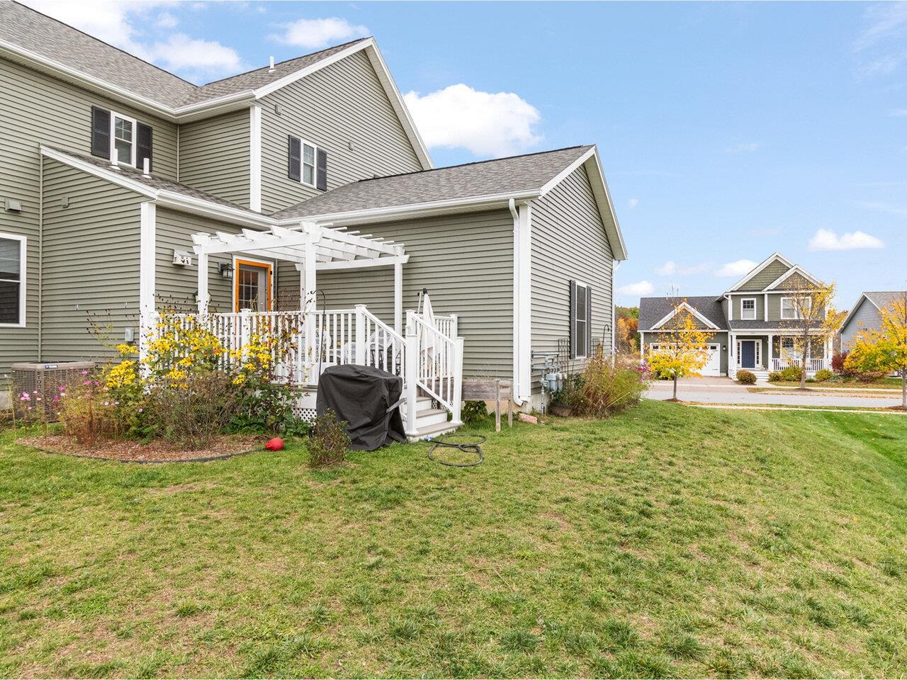 313 North Jefferson Road South Burlington, VT 05403 - Photo 38 of 47