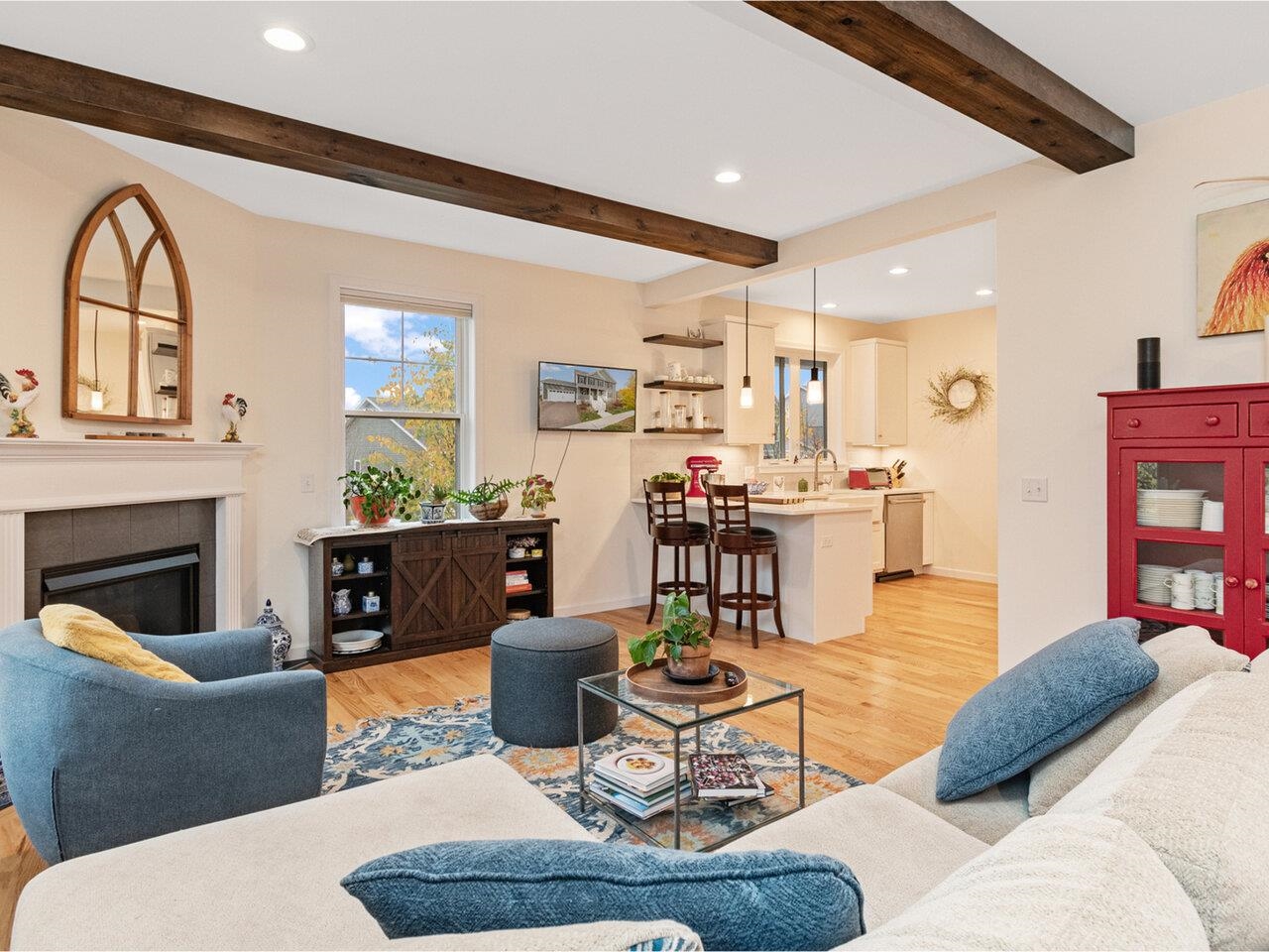 313 North Jefferson Road South Burlington, VT 05403 - Photo 8 of 47