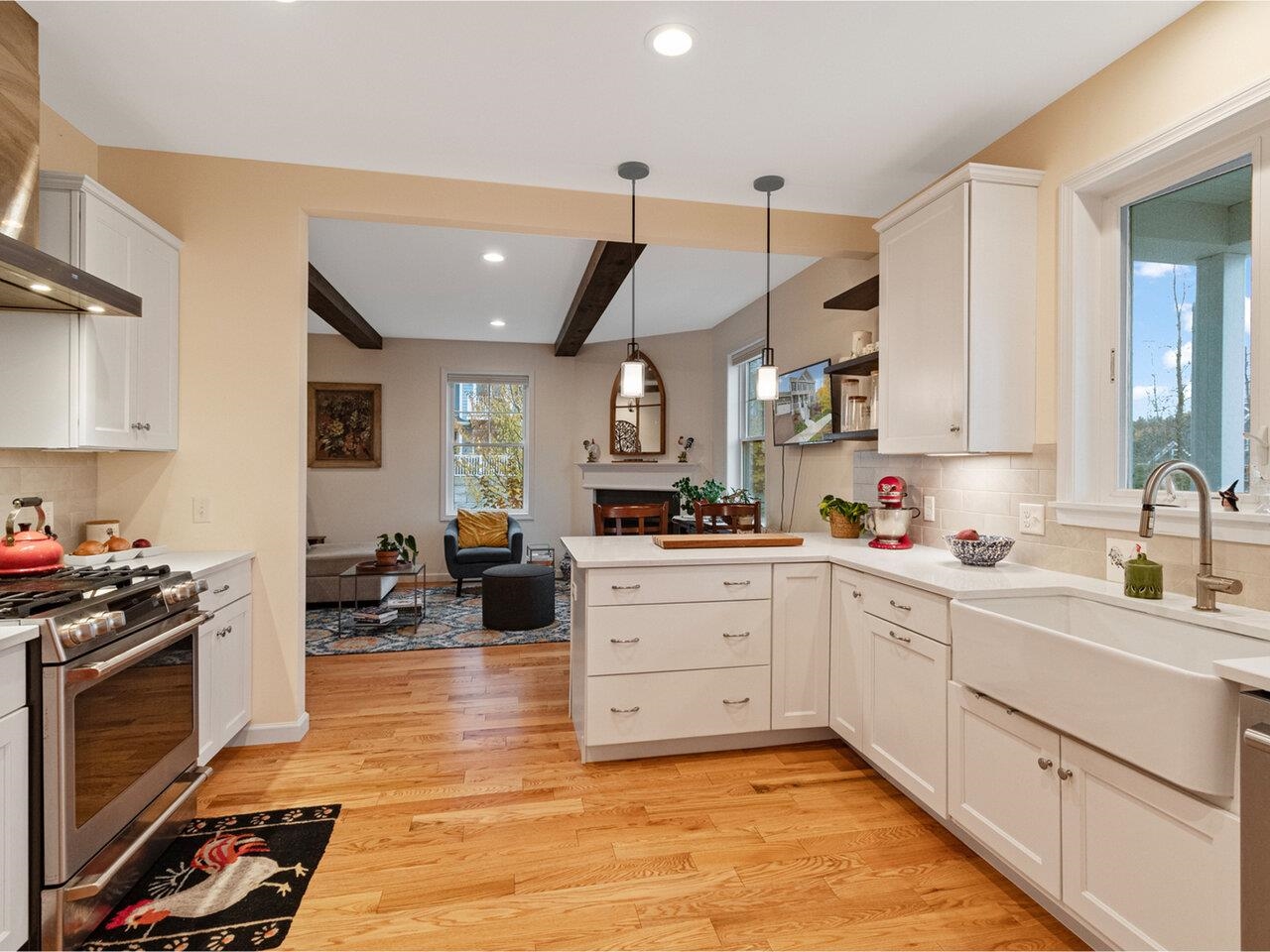 313 North Jefferson Road South Burlington, VT 05403 - Photo 9 of 47