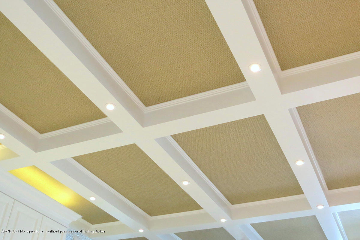 19750 South Beach Road, Unit 204 Jupiter, FL 33469 - Photo 5 of 8 05 Kitchen Ceiling