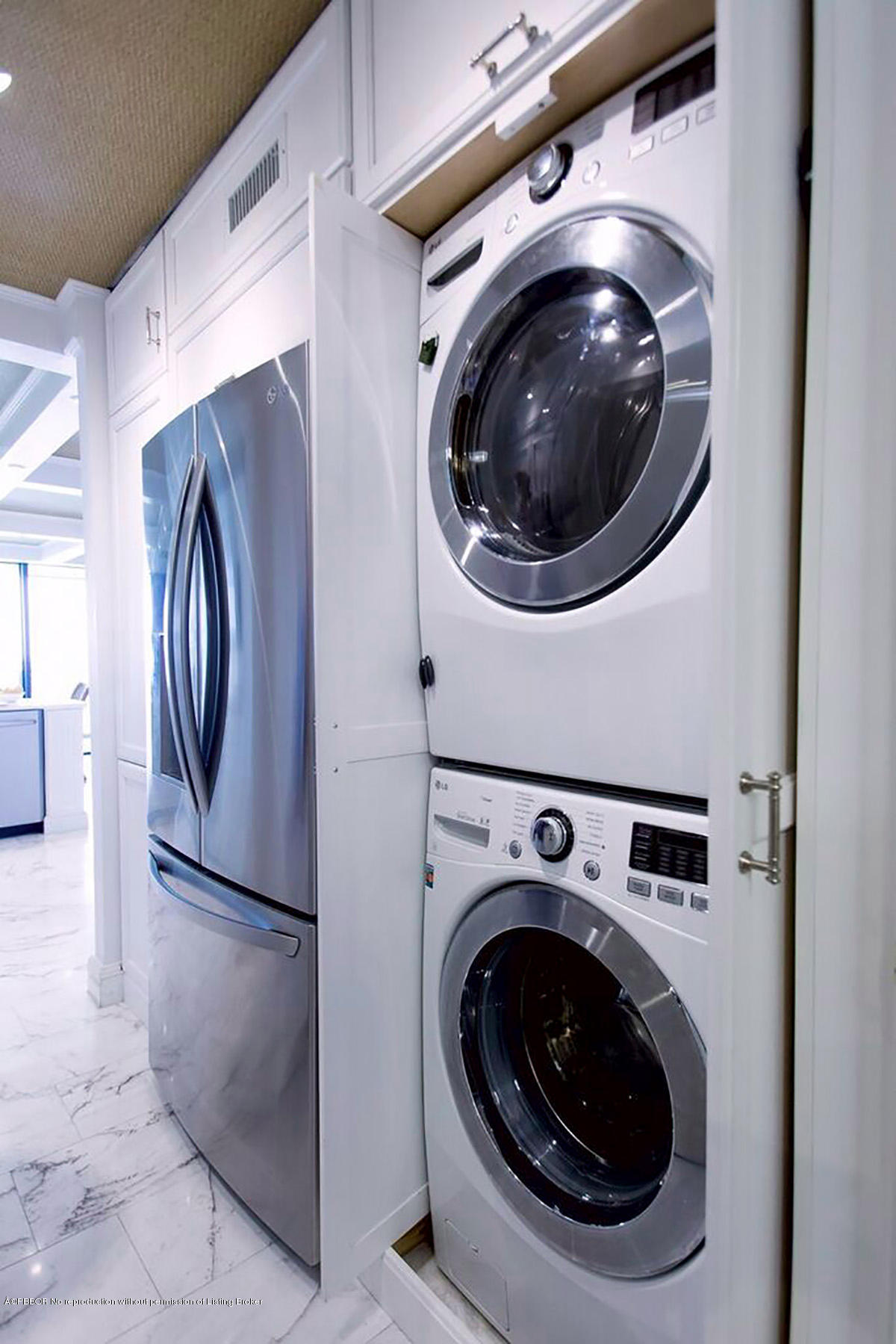 19750 South Beach Road, Unit 204 Jupiter, FL 33469 - Photo 6 of 8 07 Laundry