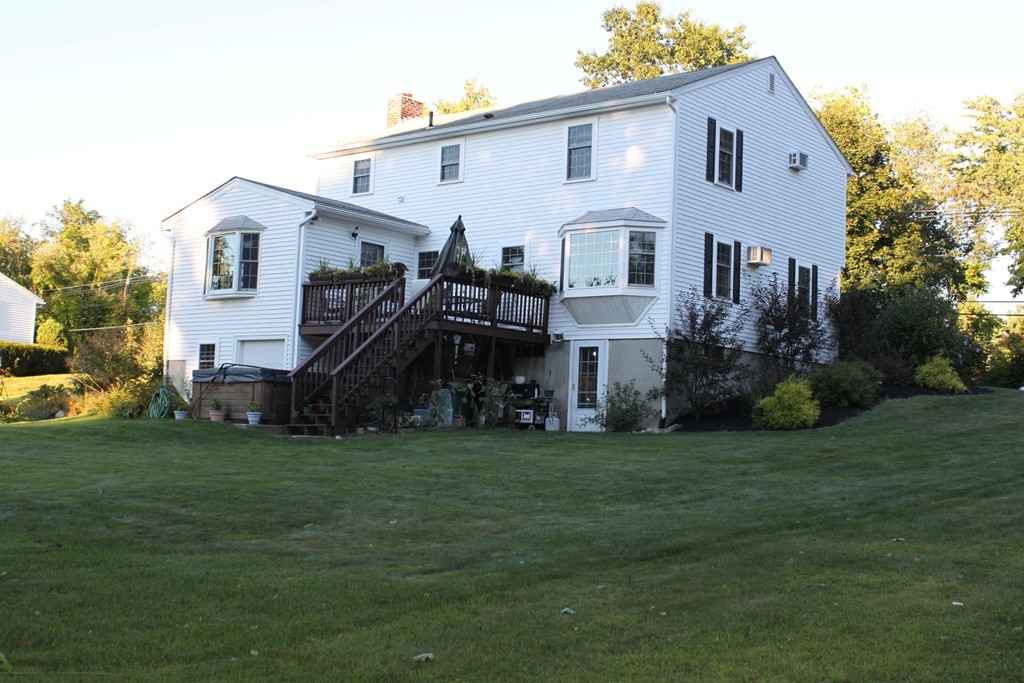 47 Newell Hill Road Sterling, MA 01564 - Photo 2 of 21 Gallery Image 2