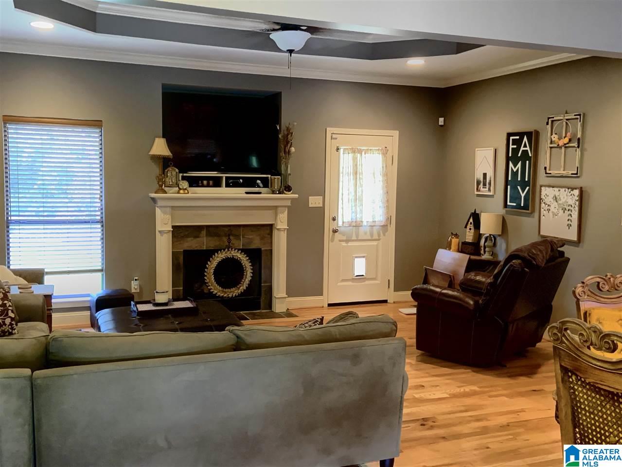 1808 Parc Ridge Circle Kimberly, AL 35180 - Photo 4 of 27