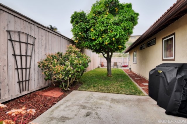 2717 Moundview Place Spring Valley, CA 91977 - Photo 12 of 25 Gallery Image 12