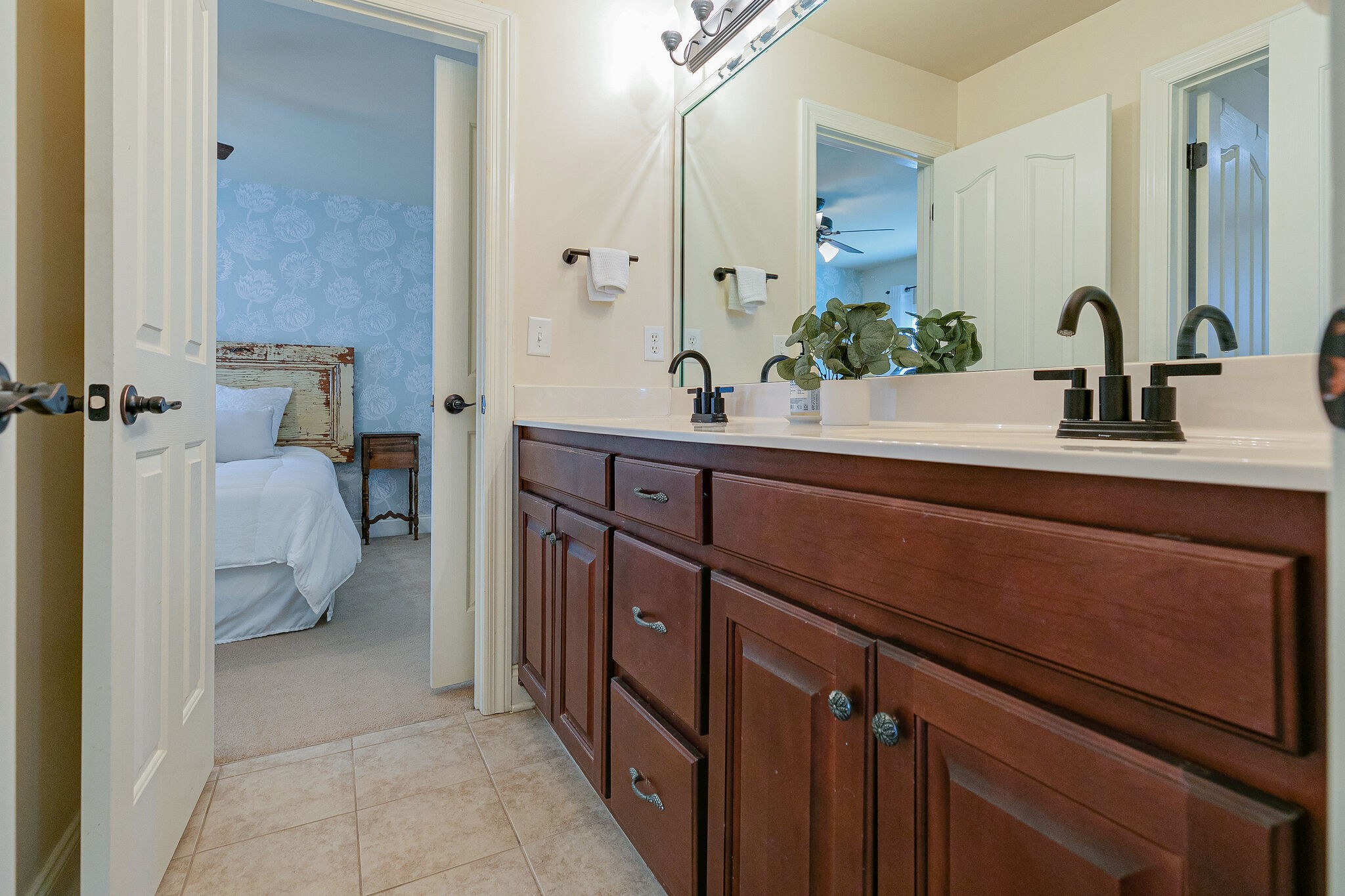 2003 Eylandt Court Spring Hill, TN 37174 - Photo 21 of 33 a bathroom with a sink and mirror