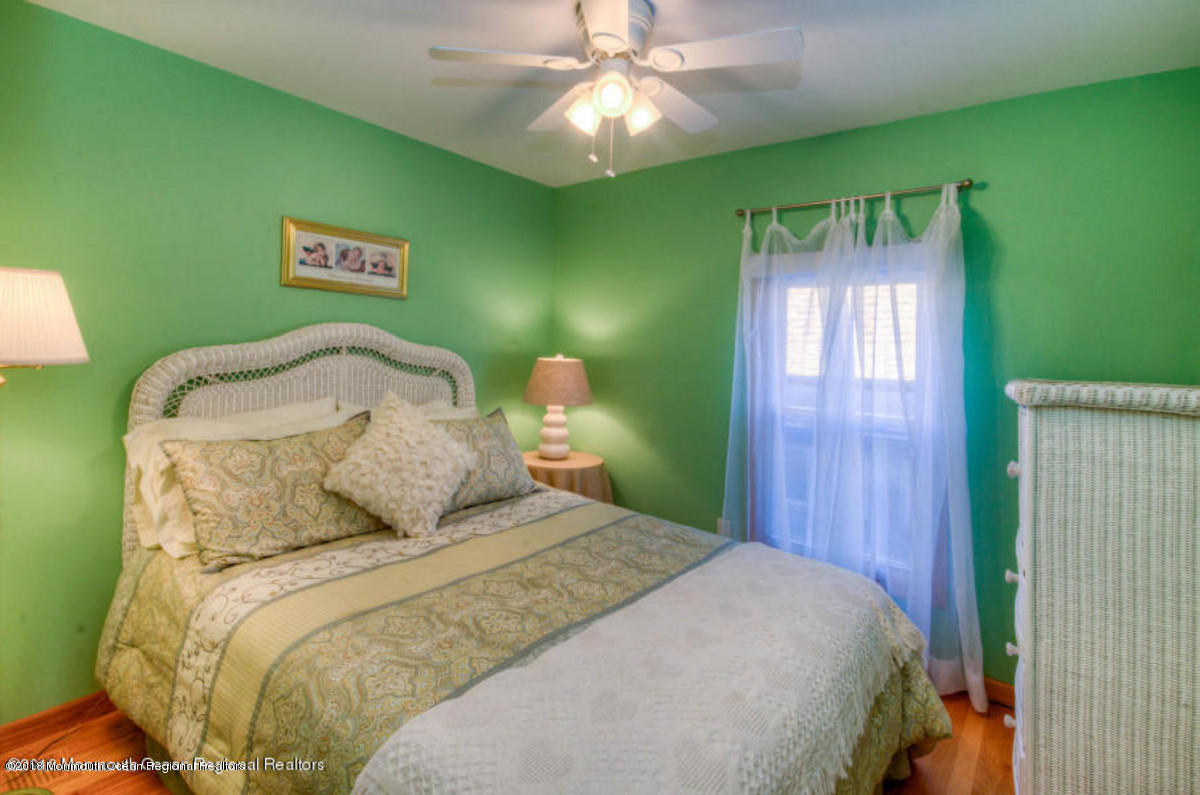 11 Pitman Avenue Ocean Grove, NJ 07756 - Photo 15 of 24 16