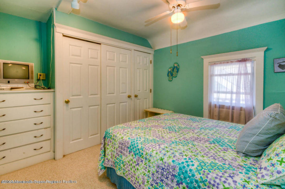 11 Pitman Avenue Ocean Grove, NJ 07756 - Photo 19 of 24 21