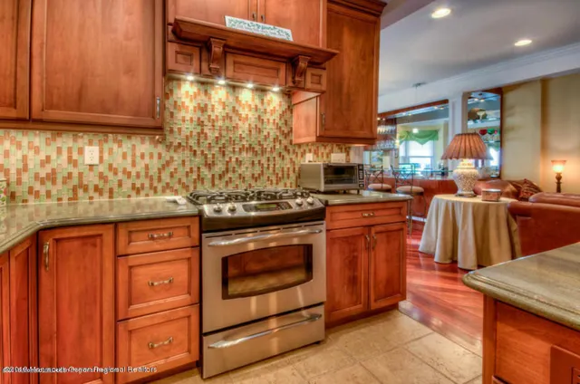 $9,700 | 11 Pitman Avenue, Ocean Grove, NJ 07756