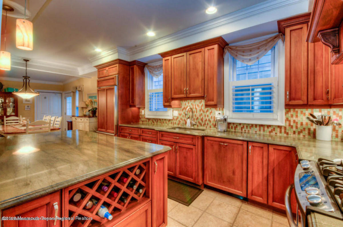 11 Pitman Avenue Ocean Grove, NJ 07756 - Photo 8 of 24 10