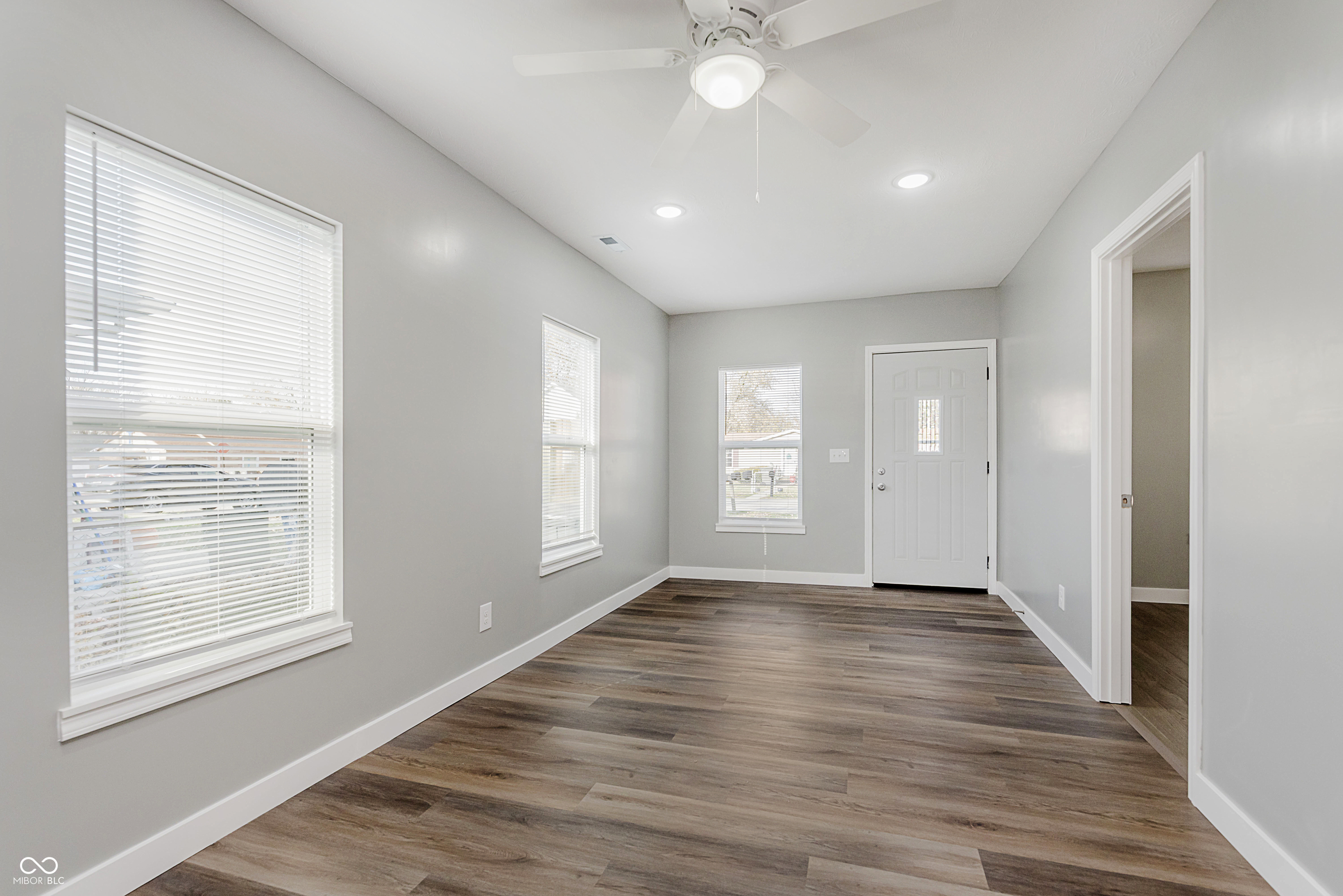 711 East Perry Street Indianapolis, IN 46227 - Photo 5 of 28